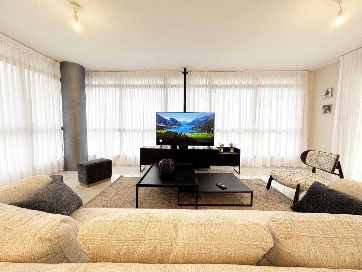 Mini Penthouse Near The Beach ネタニア エクステリア 写真