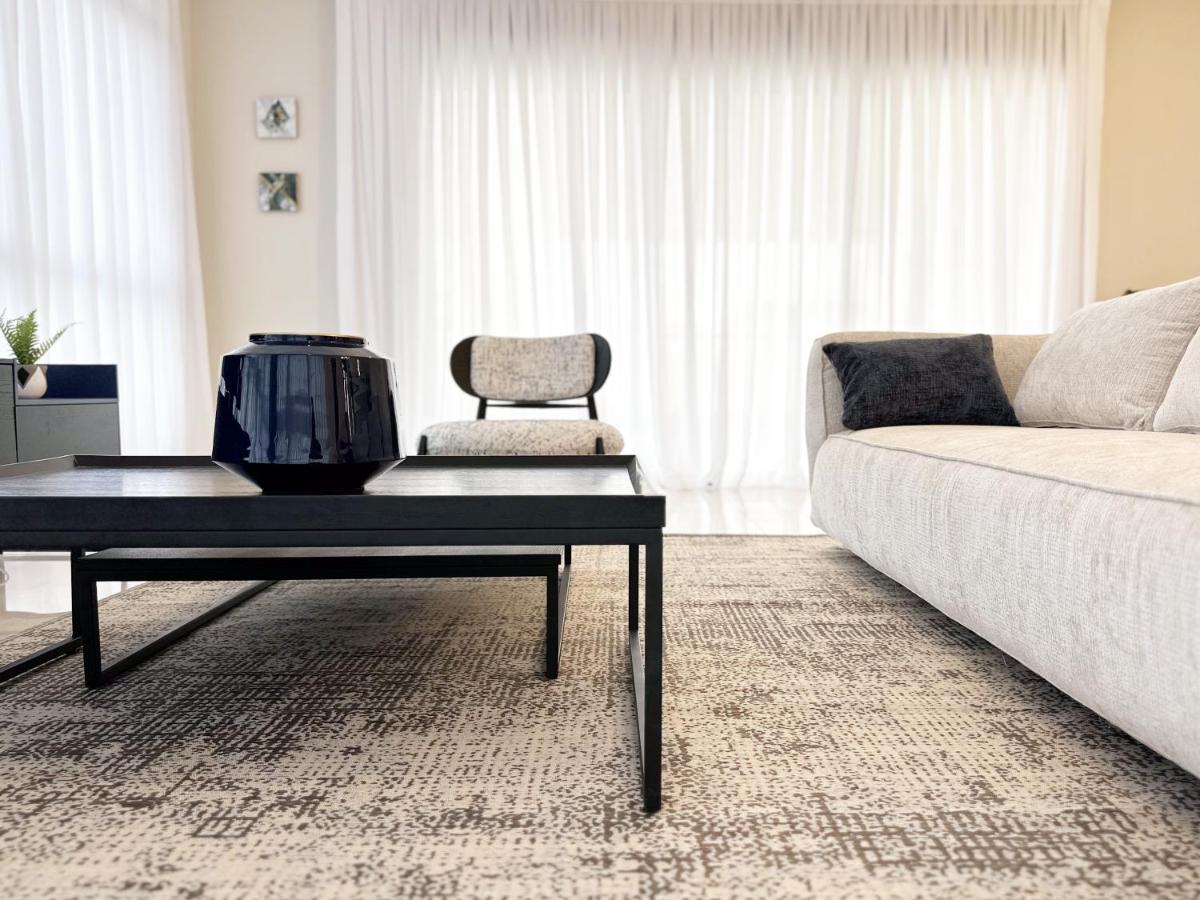 Mini Penthouse Near The Beach ネタニア エクステリア 写真