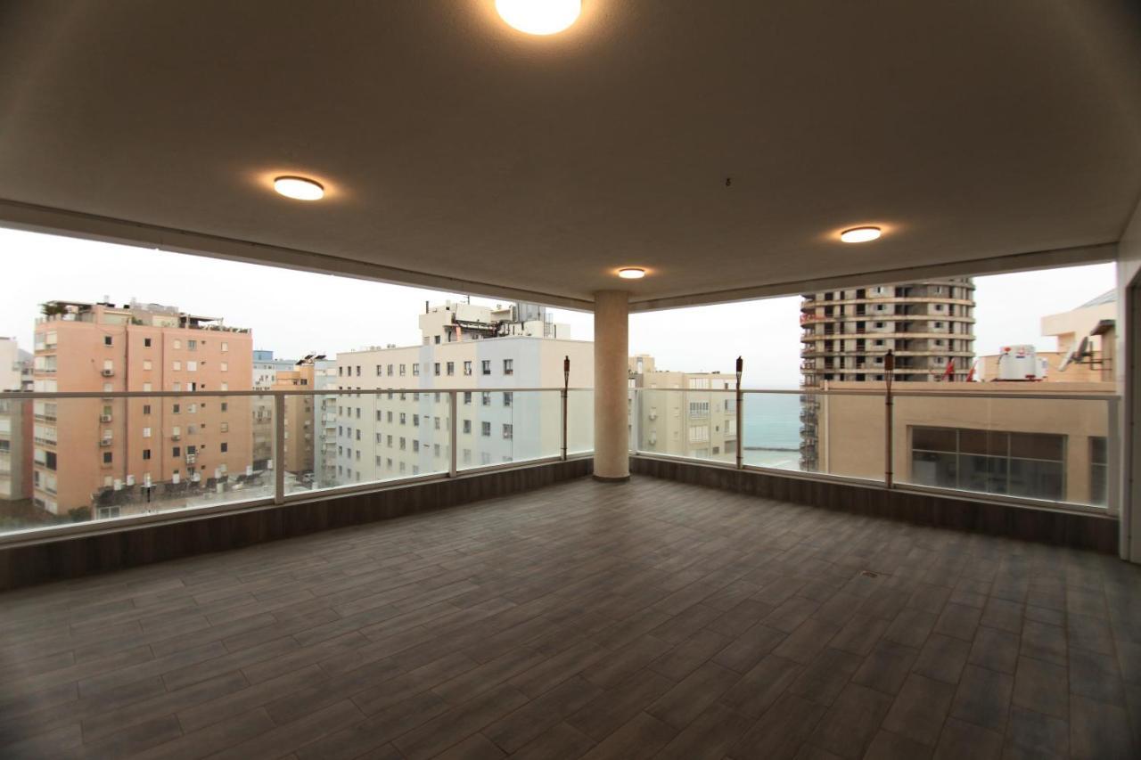 Mini Penthouse Near The Beach ネタニア エクステリア 写真